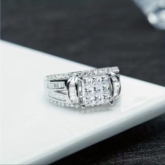 New 925 Silver Princess Cut Engagement Wedding Bridal Party Diamond Ring - Picture 6 of 6